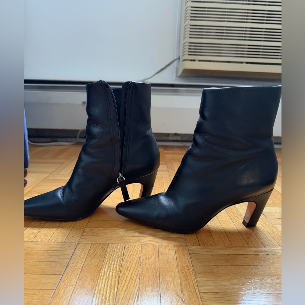Everlane Black Heeled Boots
